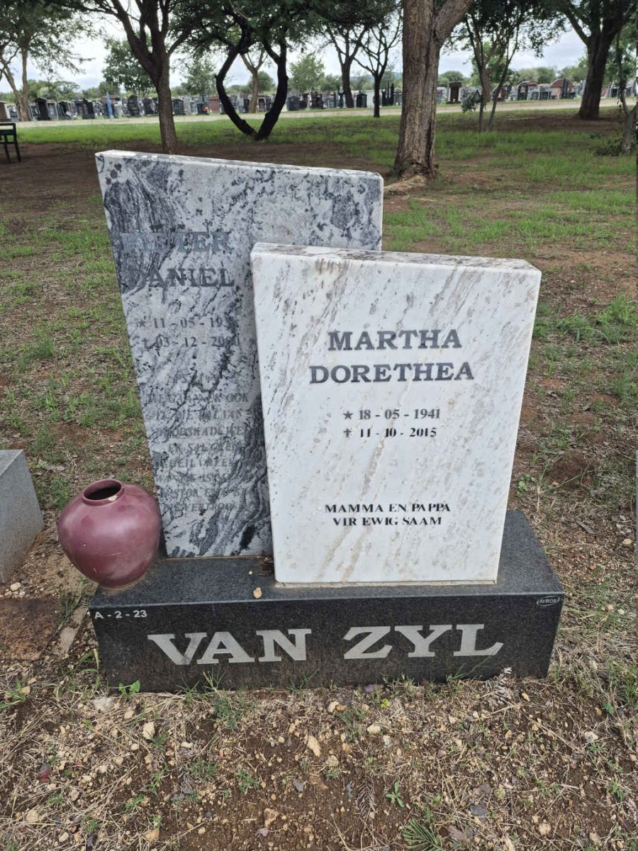 ZYL Pieter Daniel, van 1938-2000 & Martha Dorethea 1941-2015 _1
