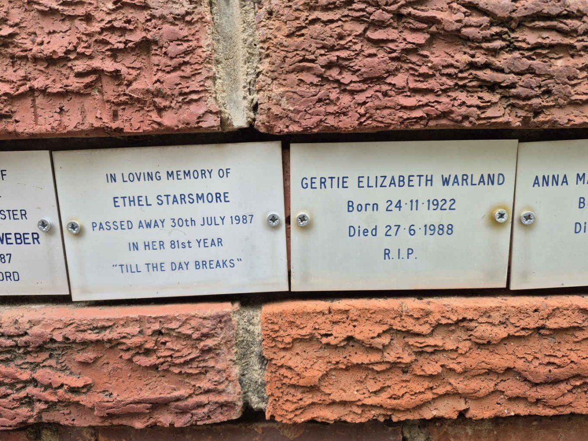 STARSMORE Ethel 1987 :: WARLAND Gertie Elizabeth 1922-1988