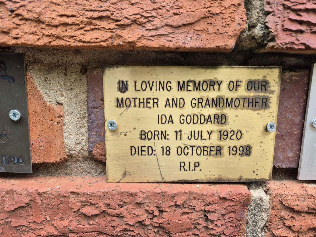 GODDARD Ida 1920-1998