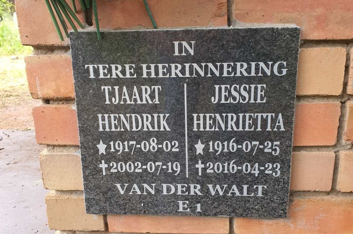 WALT Tjaart Hendrik, van der 1917-2002 :: WALT Jessie Henrietta, van der 1916-2016