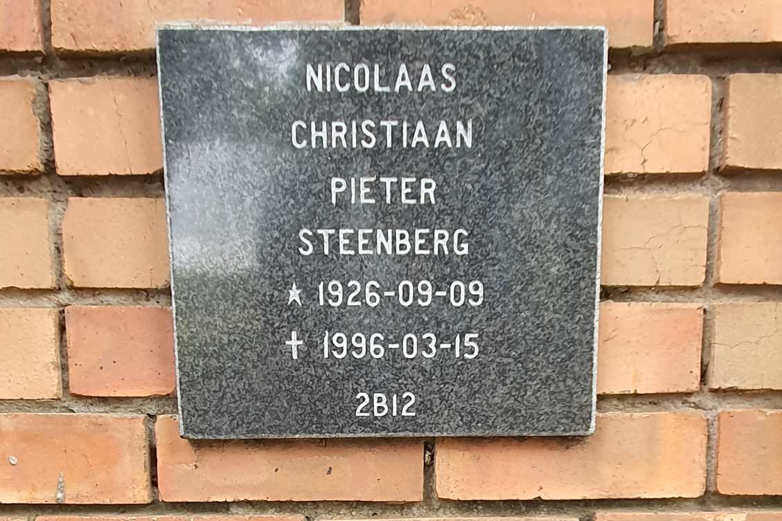 STEENBERG Nicolaas Christiaan Pieter 1926-1996