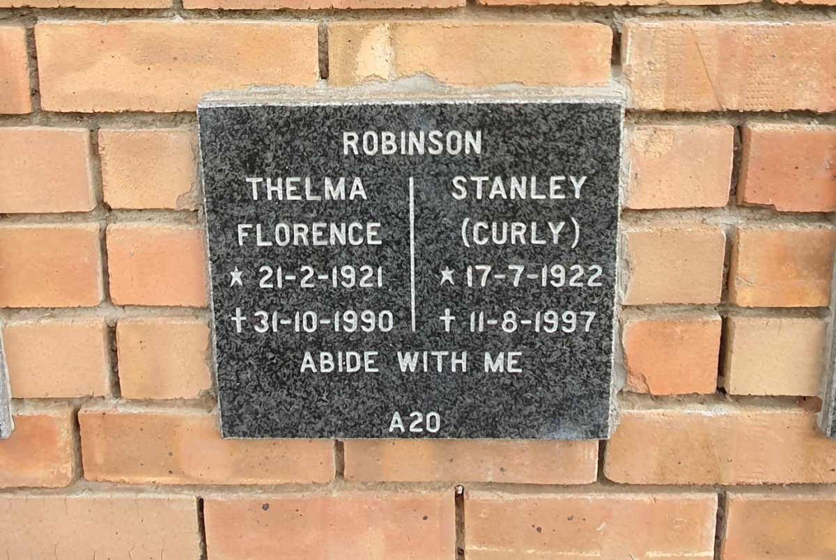 ROBINSON Stanley 1922-1997 :: ROBINSON Thelma Florence 1921-1990