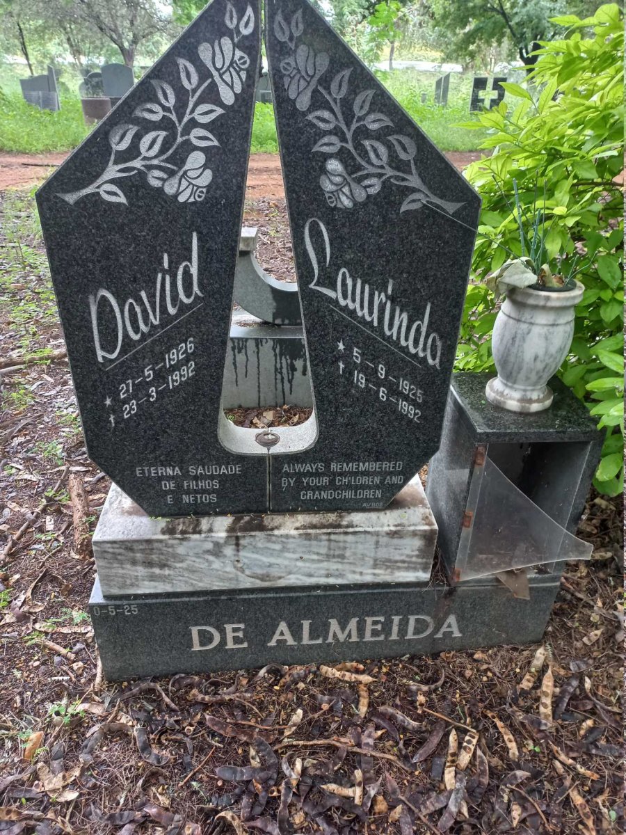 ALMEIDA David, de 1926-1992 & Laurinda 1925-1992