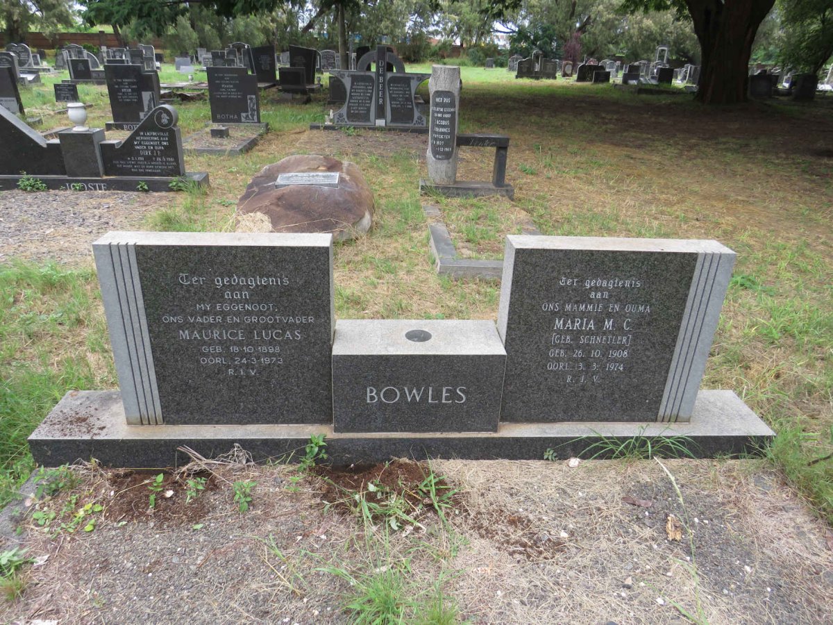 BOWLES Maurice Lucas 1898-1973 & Maria M.C. nee SCHNETLER 1908-1974