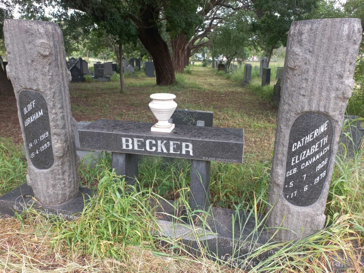 BECKER Oloff Abraham 1919-1993 & Catherine Elizabeth CAVANAGH 1922-1978