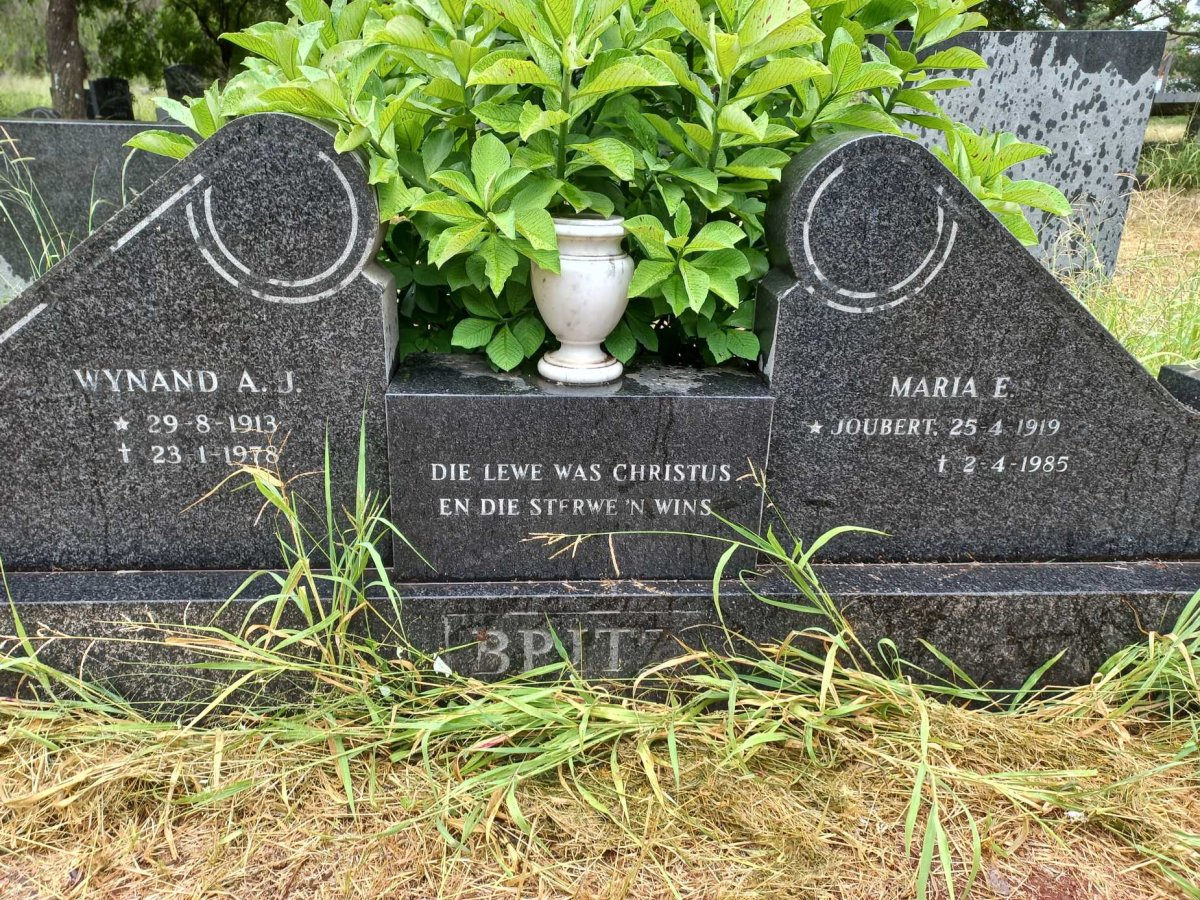 BRITZ Wynand A.J. 1913-1978 & Maria E. JOUBERT 1919-1985