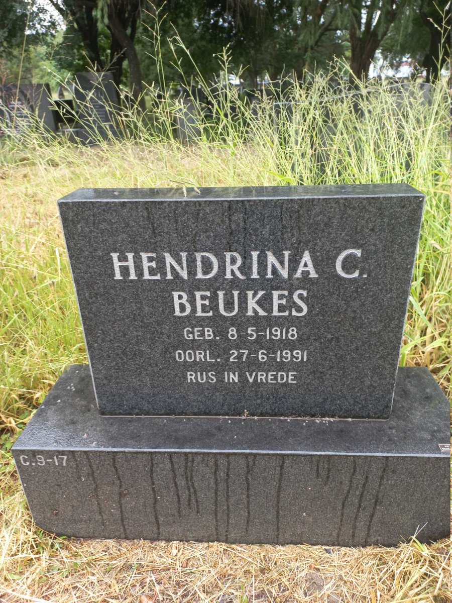 BEUKES Hendrina C. 1918-1991