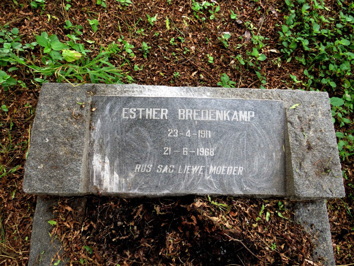 BREDENKAMP Esther 1911-1968
