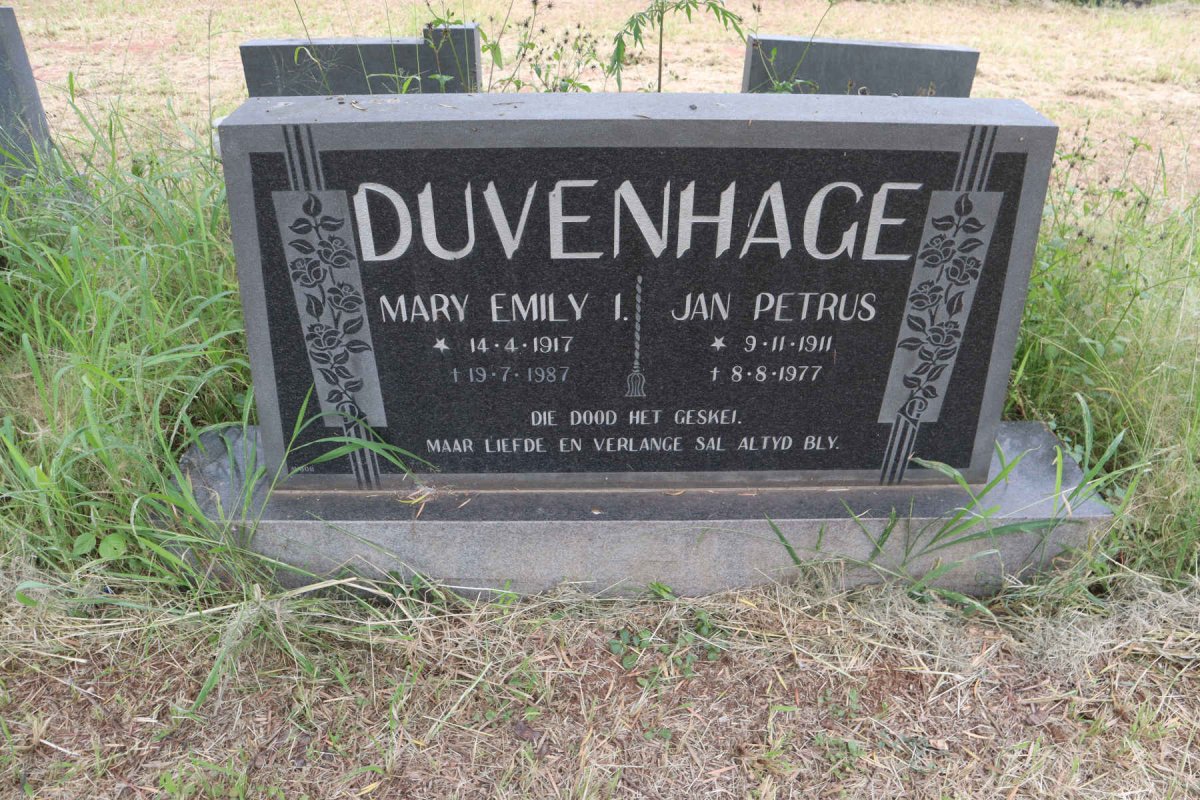 DUVENHAGE Jan Petrus 1911-1977 & Mary Emily I. 1917-1987