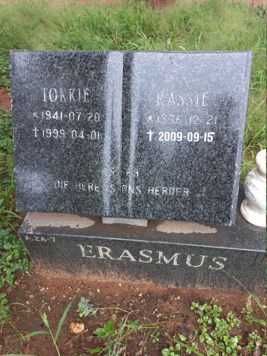 ERASMUS Rassie 1936-2009 & Tokkie 1941-1999