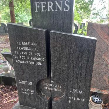 FERNS Gordon 1953-1997 & Linda 1956-