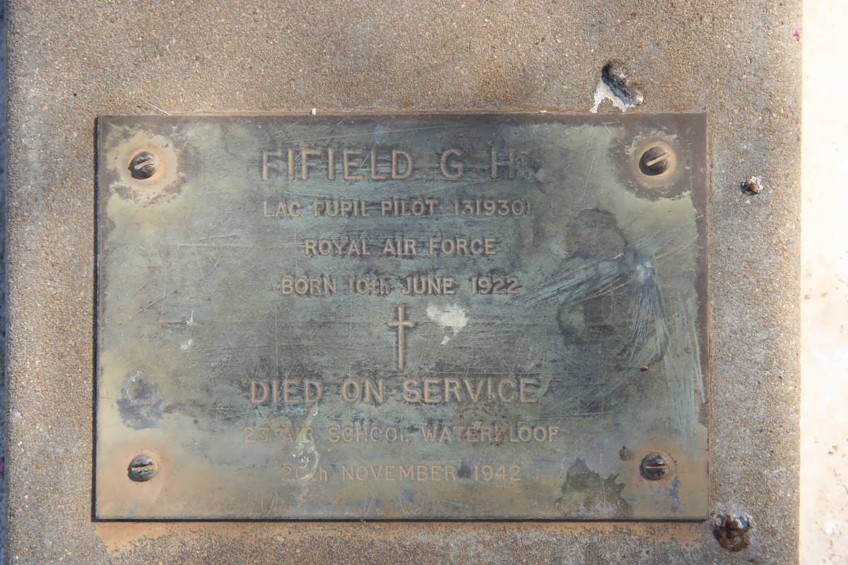 FIFIELD G.H. -1942 _2