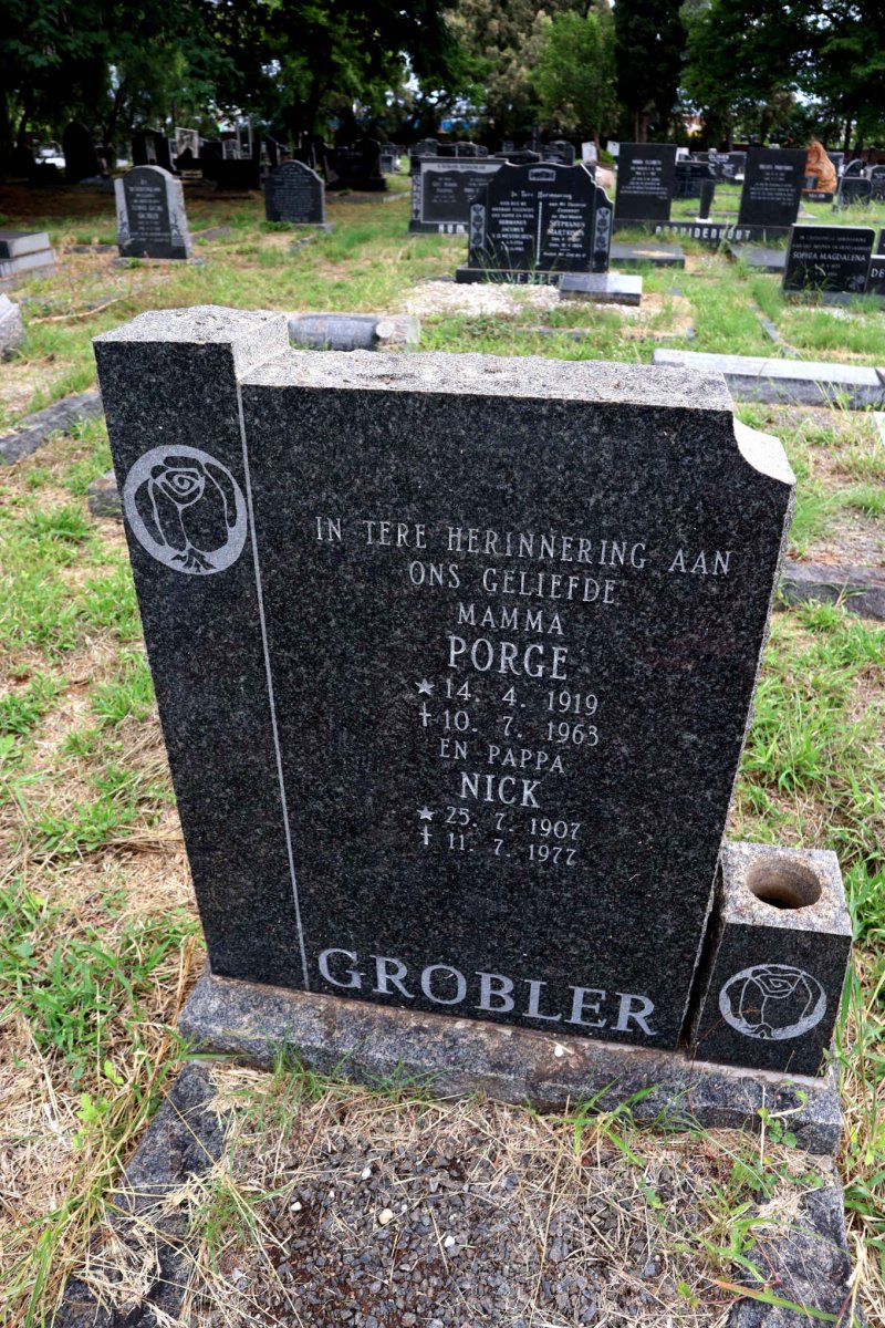GROBLER Nick 1907-1977 & Porge 1919-1963