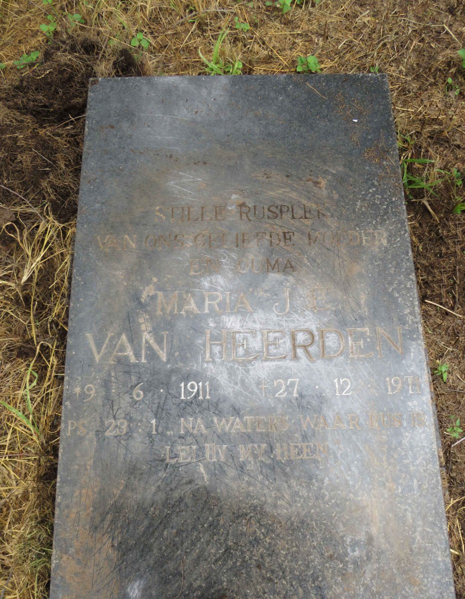HEERDEN Maria J., van 1911-1971