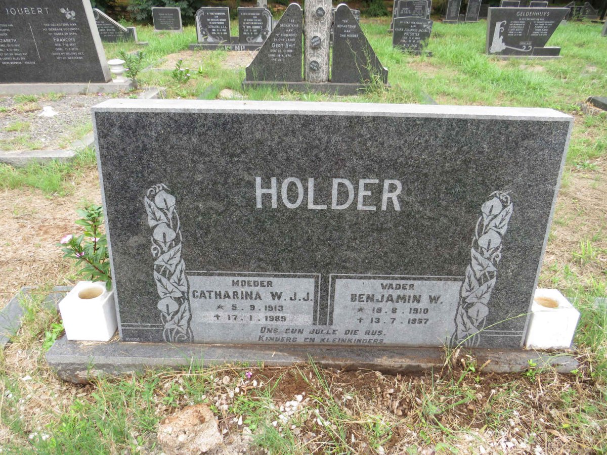 HOLDER Benjamin W. 1910-1957 & Catharina W.J.J. 1913-1985