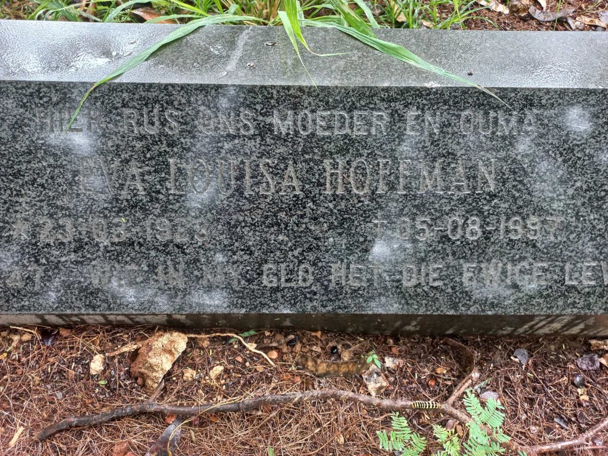 HOFFMAN Eva Louisa 1923-1997