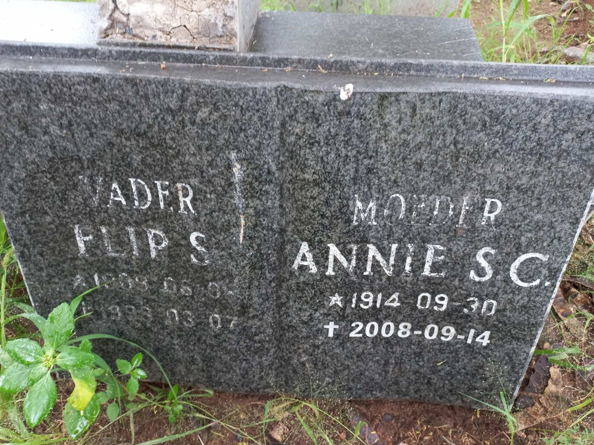JACOBS Flip S. 1889-1999 & Annie S.C. 1914-2008_2