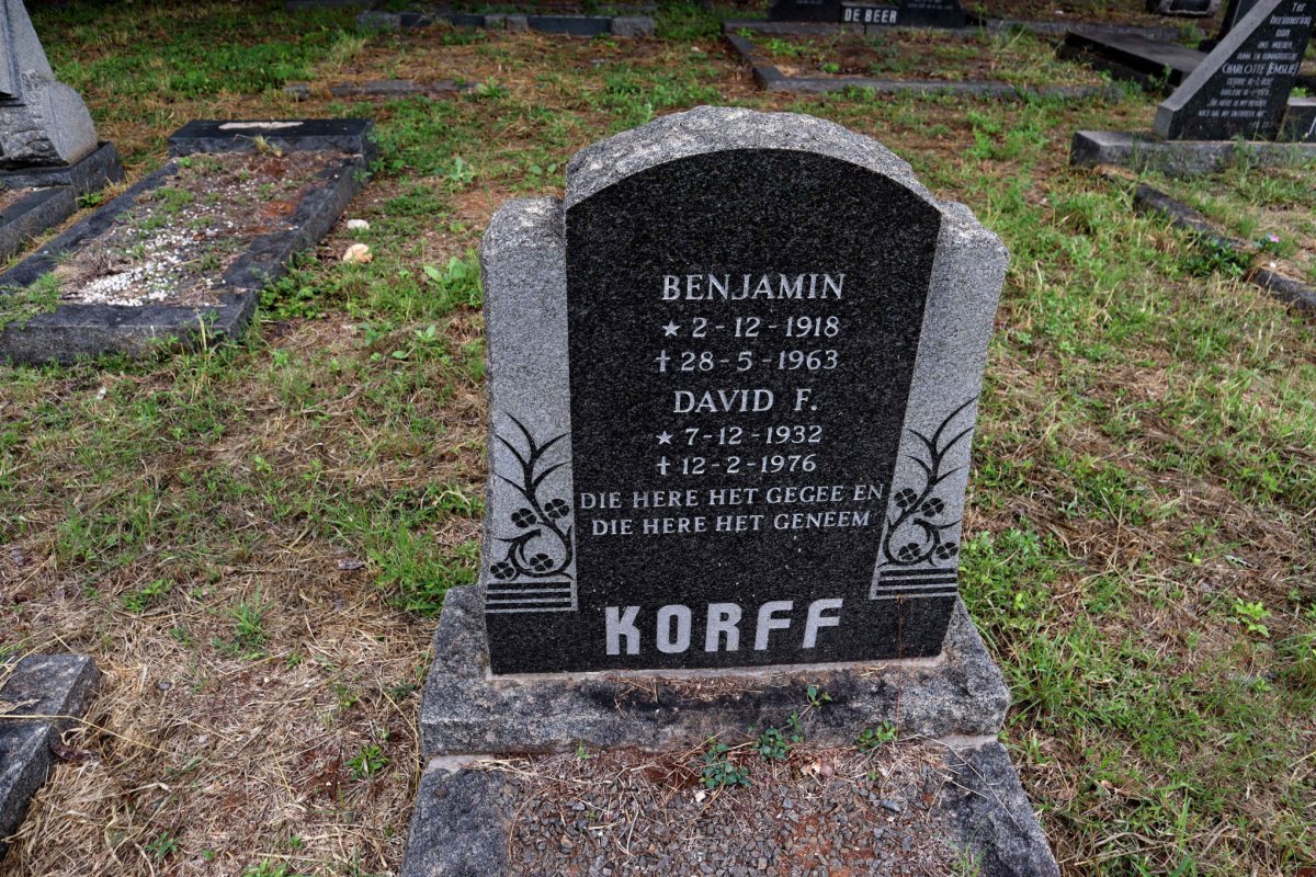 KORFF Benjamin 1918-1963 :: KORFF David F. 1932-1976