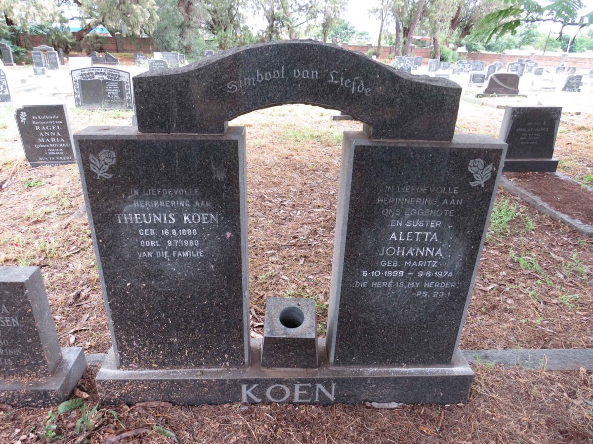 KOEN Theunis 1888-1980 & Aletta Johanna MARITZ 1899-1974