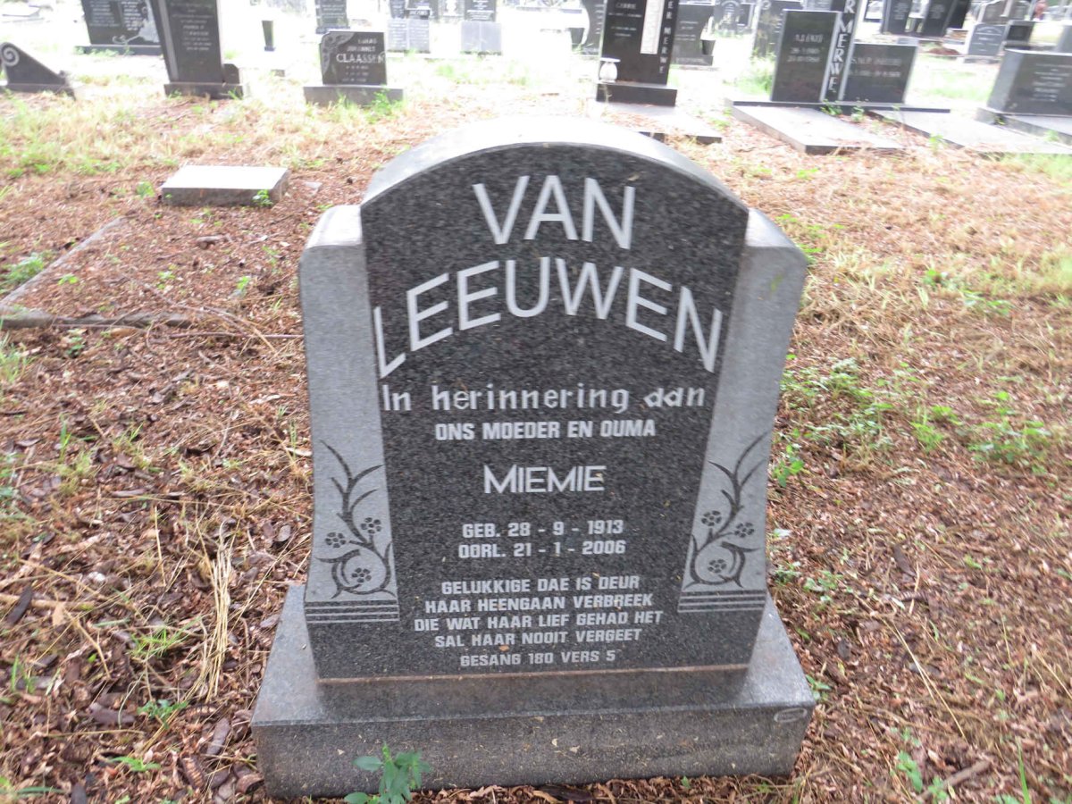 LEEUWEN Miemie, van 1913-2006