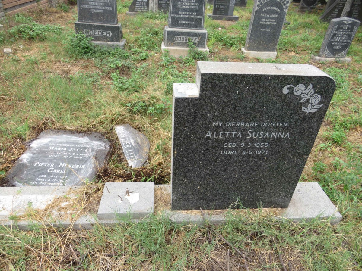 LITH Pieter Hendrik Carel, van der 1912-1980 & Maria Jacoba VISSER 1920-1969 :: VAN DER LITH Aletta Susanna 1955-1971_1
