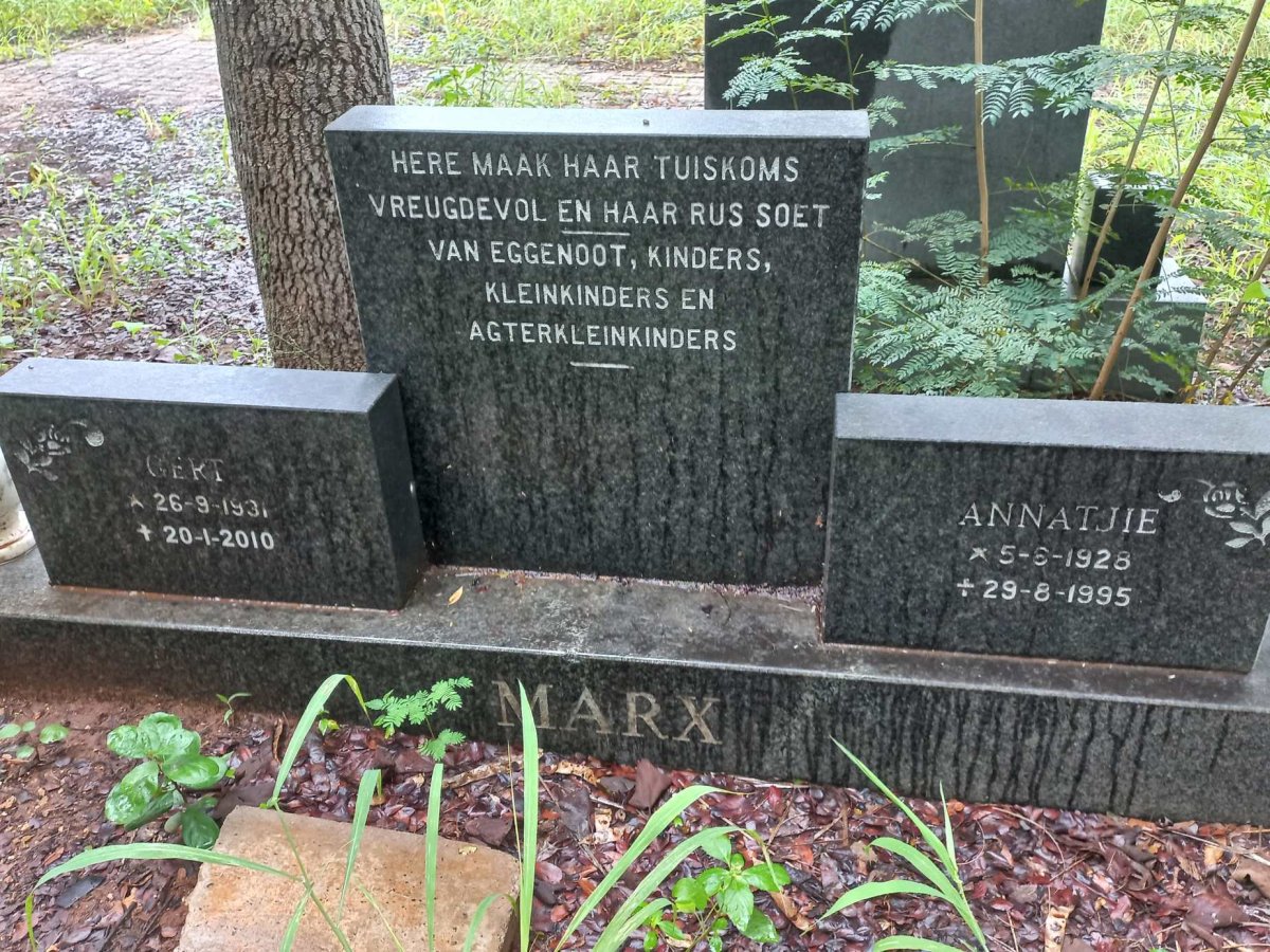 MARX Gert 1931-2010 & Annatjie 1928-1995