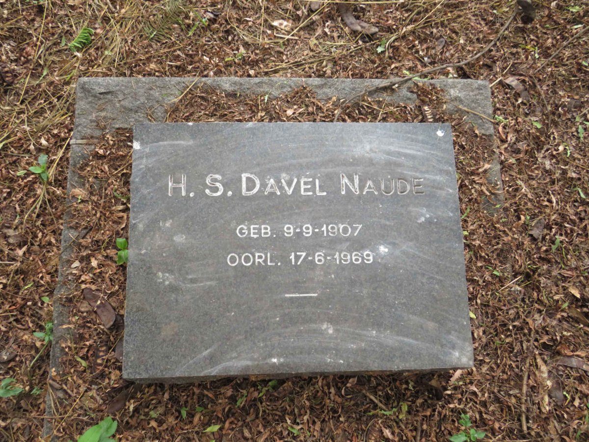 NAUDE H.S. Davel 1907-1969