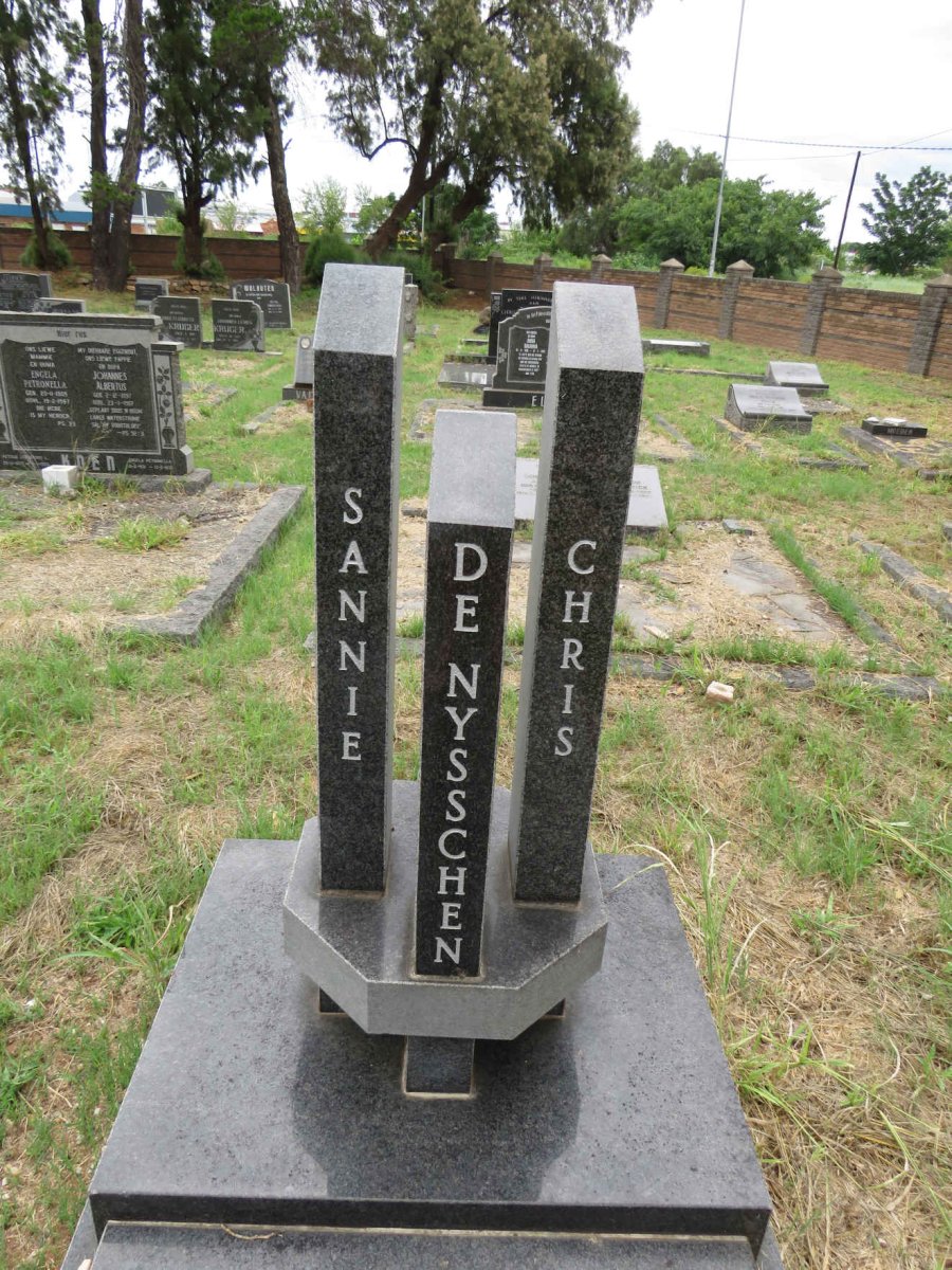NYSSCHEN Chris, de 1911-2001 & Sannie 1916-2020_1