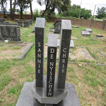 NYSSCHEN Chris, de 1911-2001 & Sannie 1916-2020_1