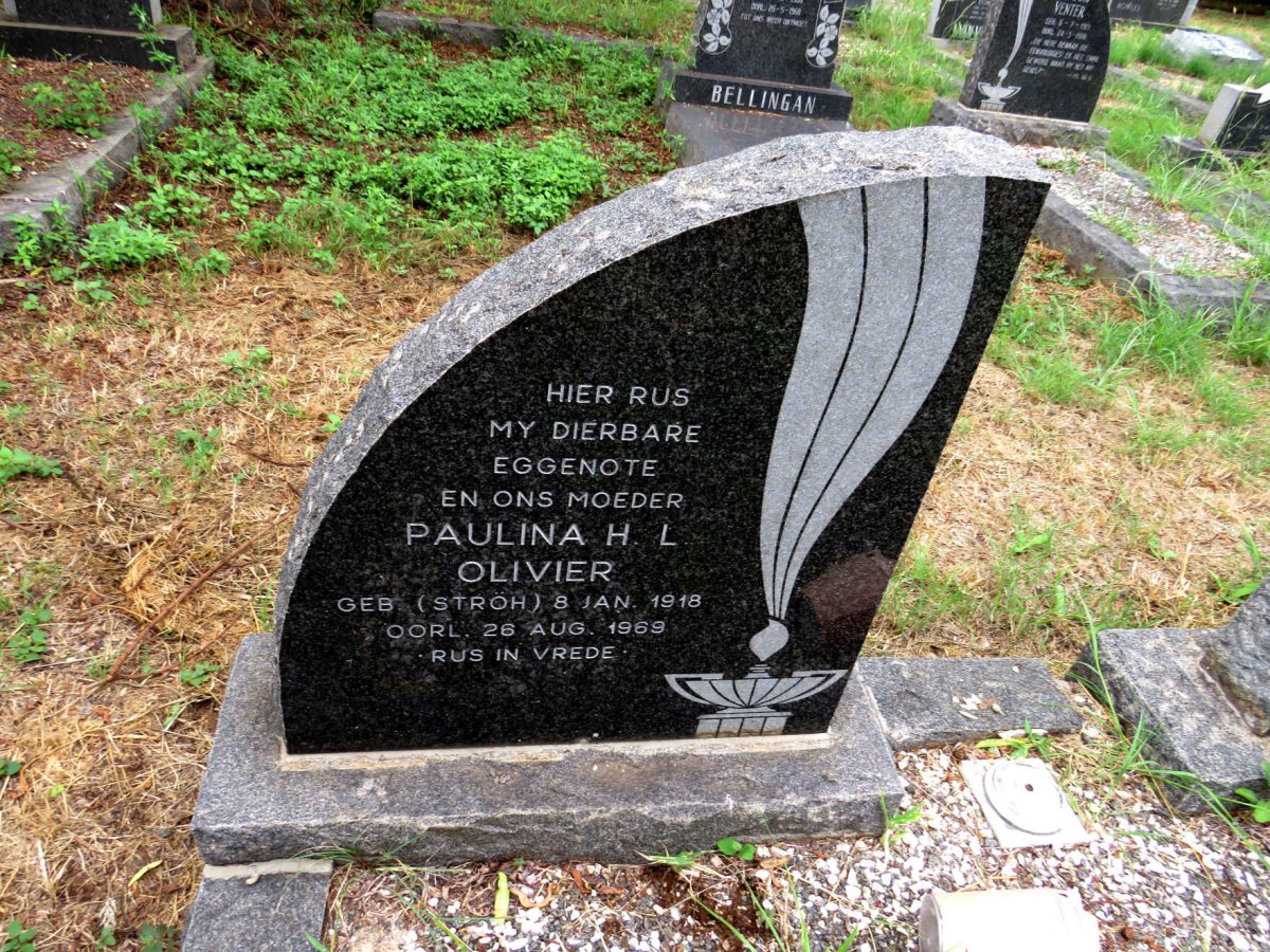 OLIVIER Daniel J.J. 1911-1982 & Paulina H.L. nee STROH 1918-1969_2