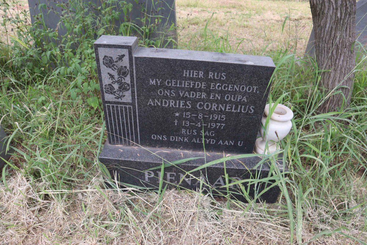 PIENAAR Andries Cornelius 1915-1977