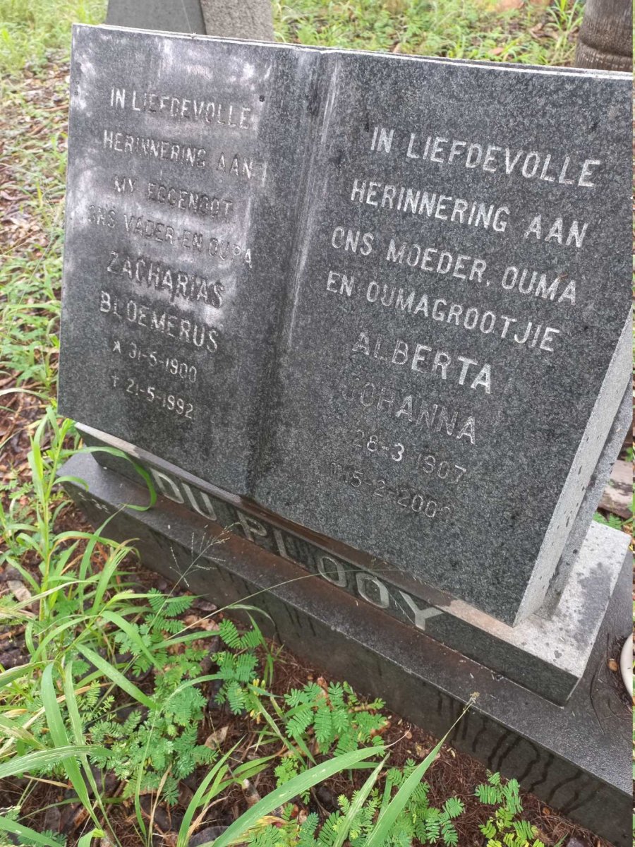 PLOOY Zacharias Bloemerus, du 1900-1992 & Alberta Johanna 1907-200?