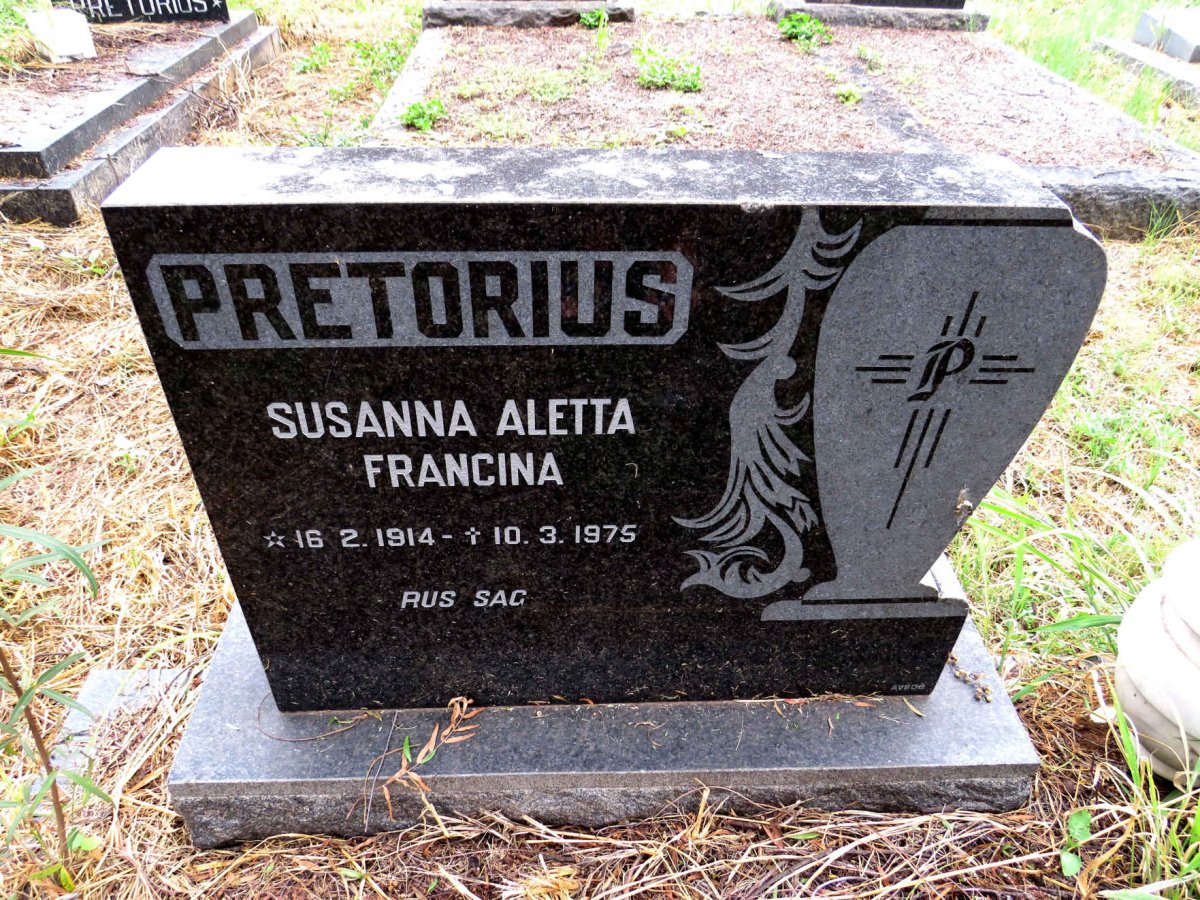 PRETORIUS Christian Rudolph 1908-1968 & Susanna Aletta Francina 1914-1975_2