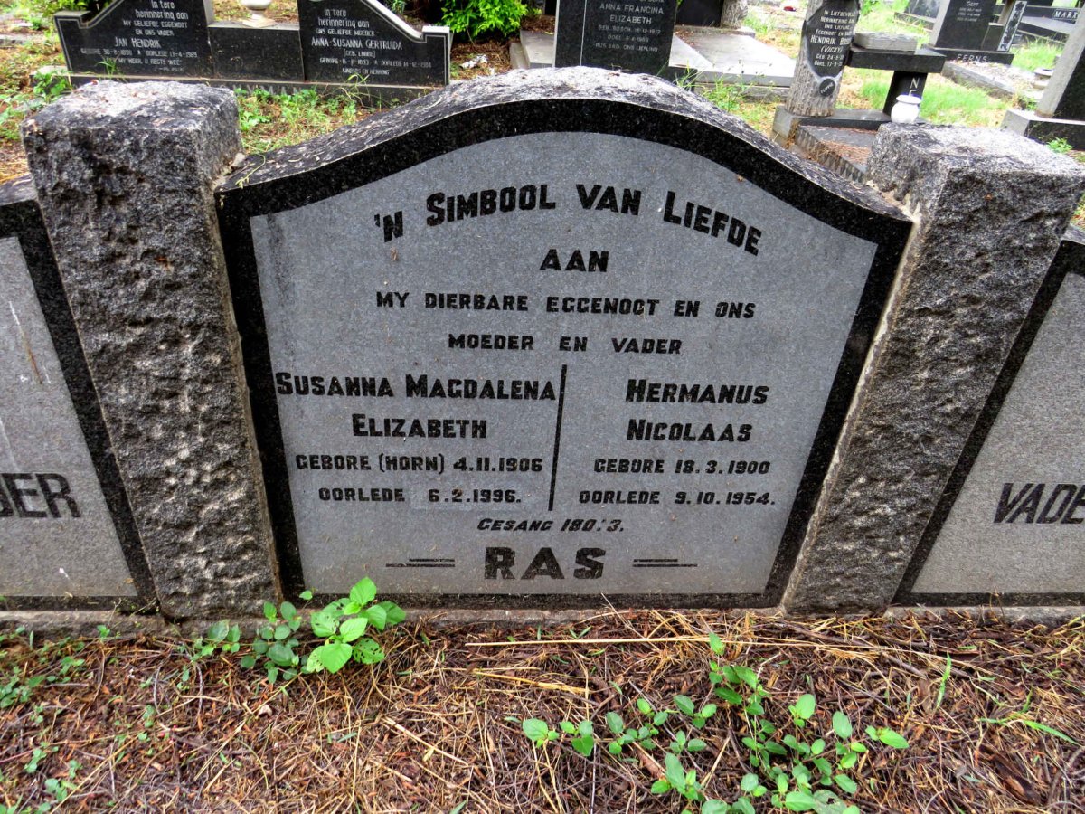 RAS Hermanus Nicolaas 1900-1954 & Susanna Magdalena Elizabeth HORN 1906-1996
