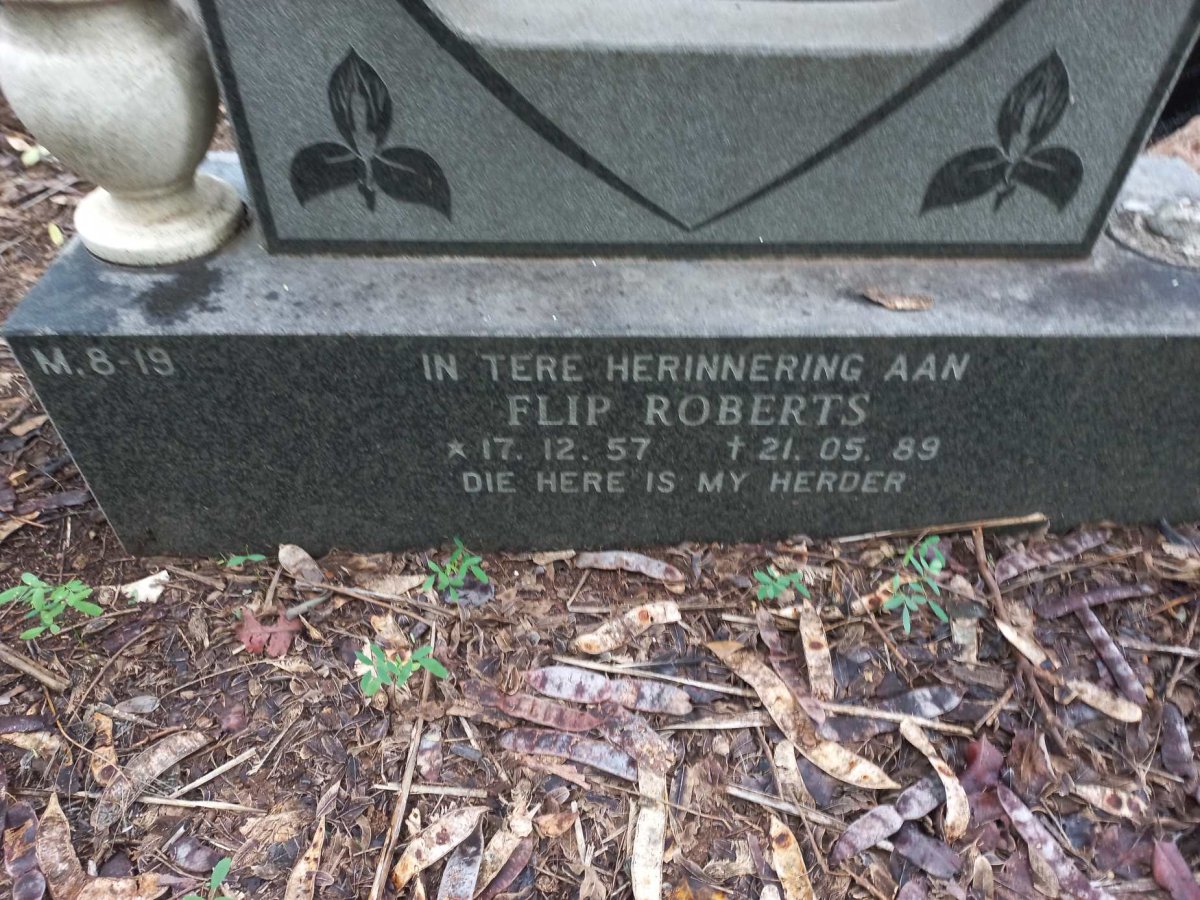 ROBERTS Flip 1957-1989