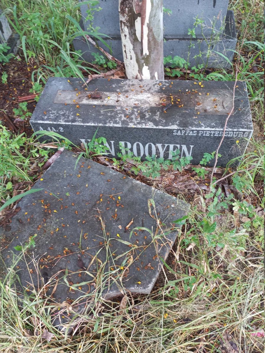 ROOYEN, van 