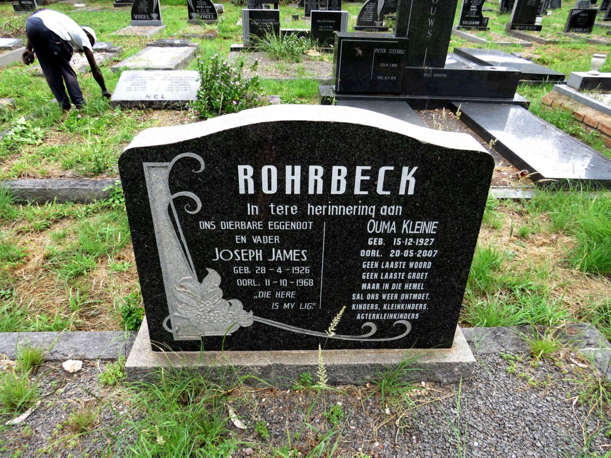 ROHRBECK Joseph James 1926-1968 & Ouma Kleinie 1927-2007