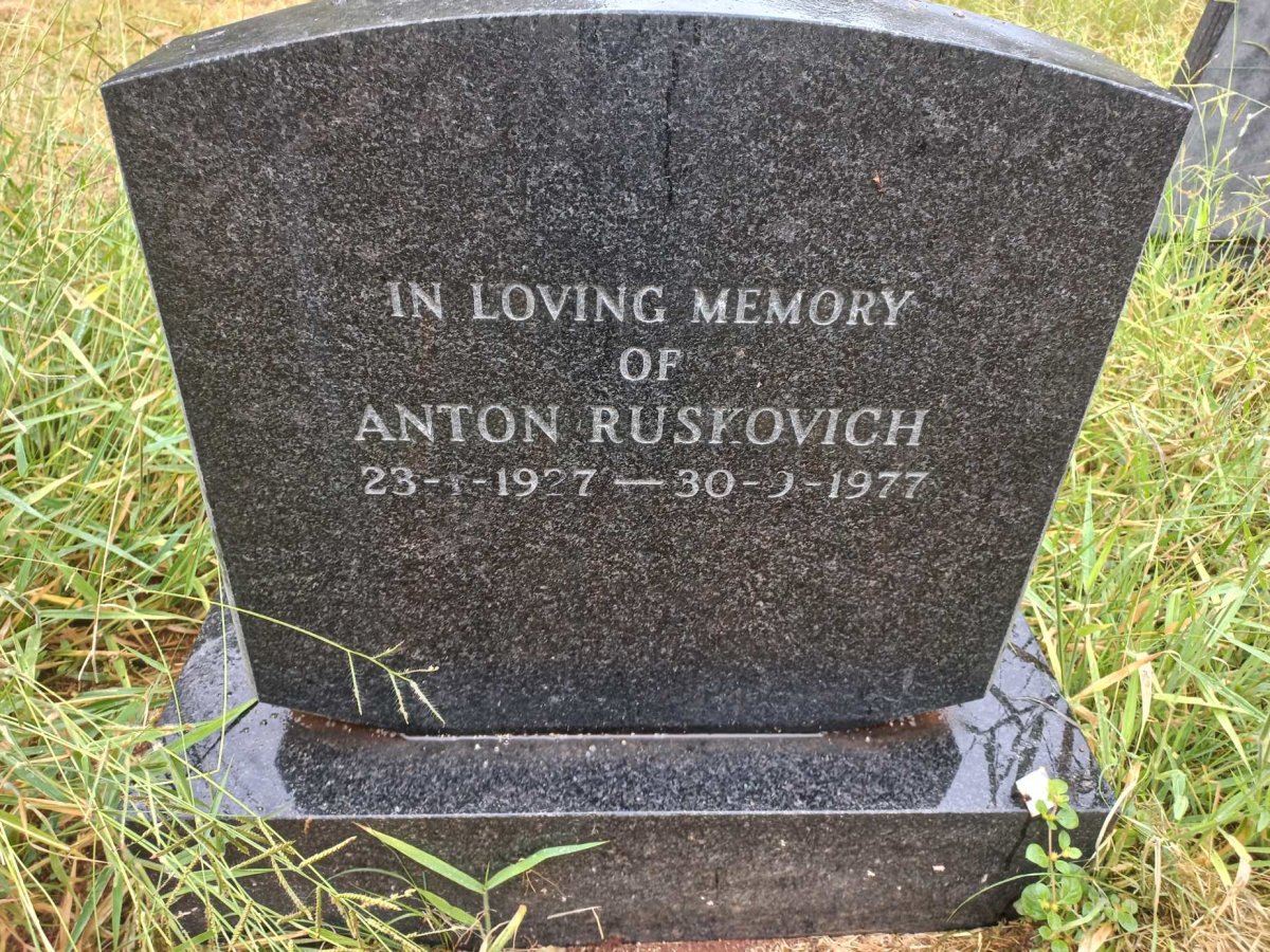 RUSKOVICH Anton 1927-1977