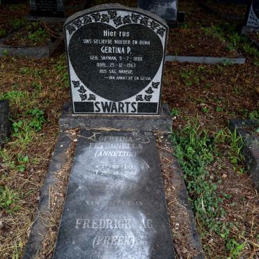 SWARTS Gertina P. nee SNYMAN 1888-1963 :: ? Fredrick A.C. 1922-2005 & Gertina Petronella 1932-2000