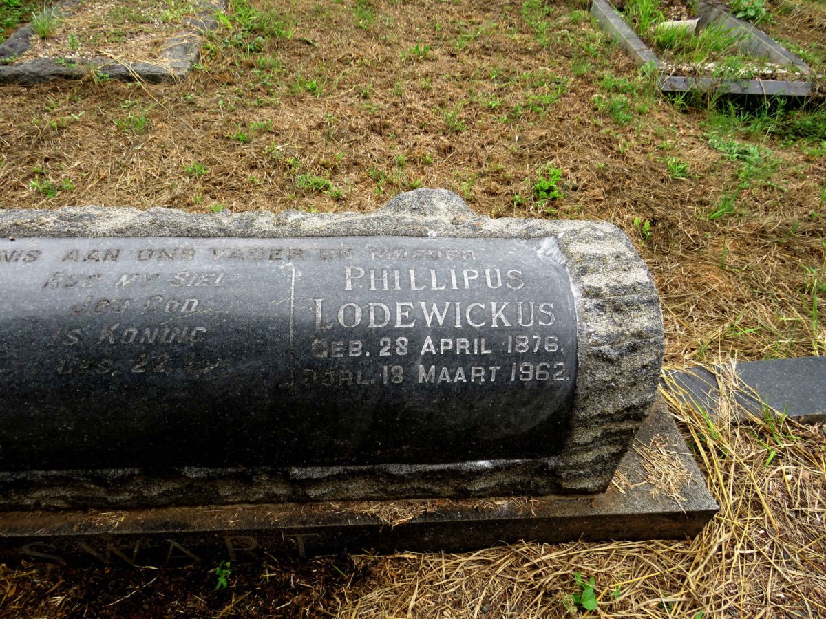 SWART Phillipus Lodewickus 1876-1962 & Elsie Maria Elizabeth VAN VUUREN 1884-1963_2