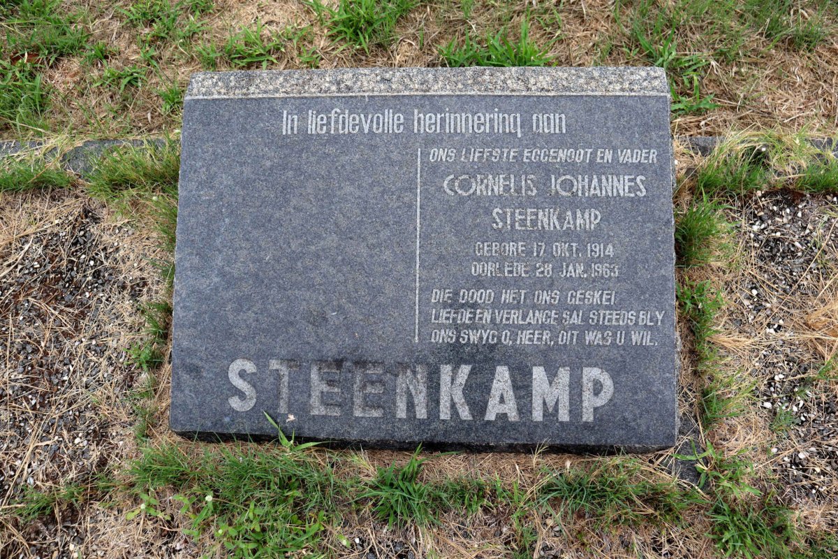 STEENKAMP Cornelis Johannes 1914-1963