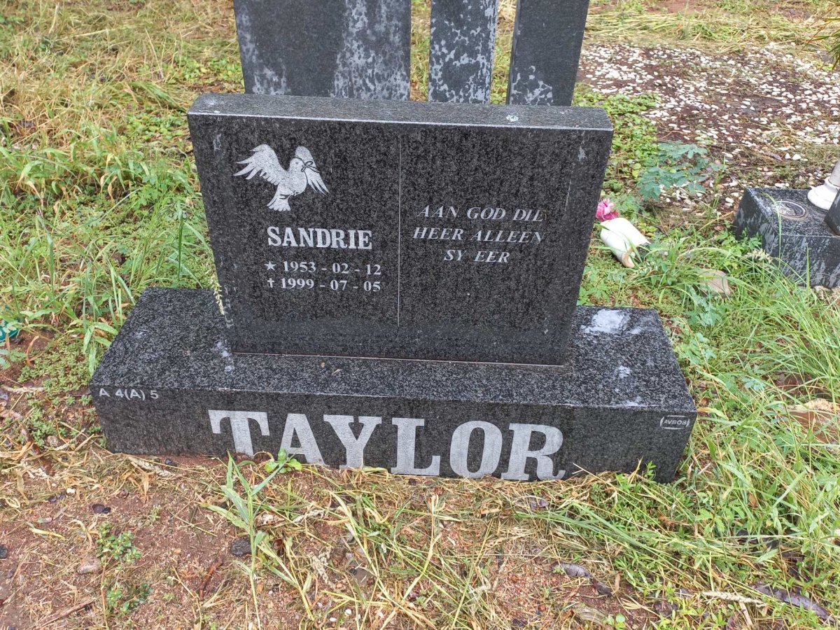 TAYLOR Sandrie 1953-1999
