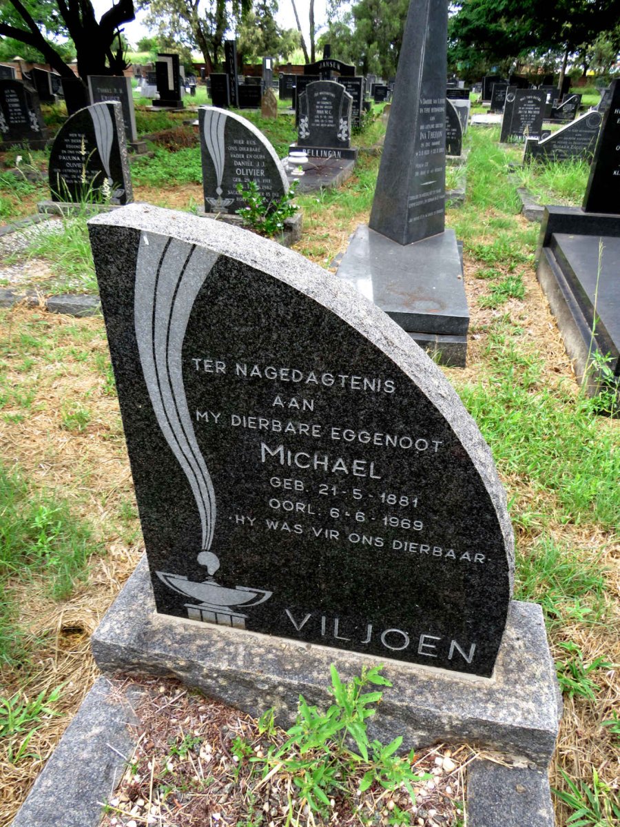 VILJOEN Michael 1881-1969