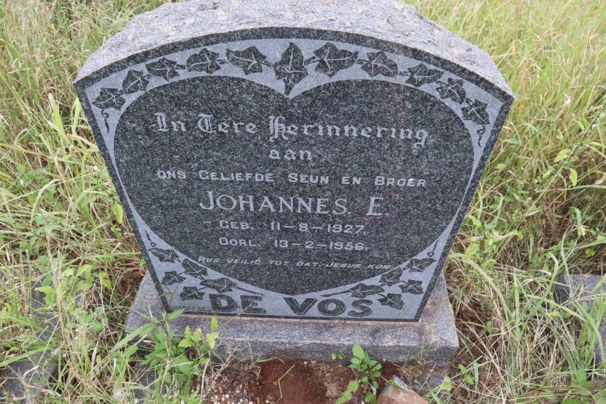 VOS Johannes E., de 1927-1956