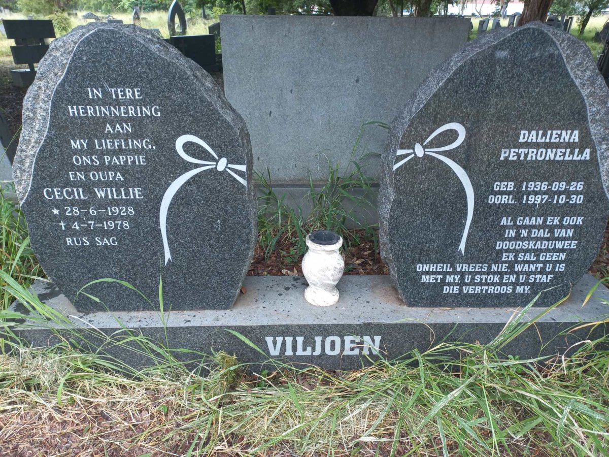 VILJOEN Cecil Willie 1928-1978 & Daliena Petronella 1936-1997
