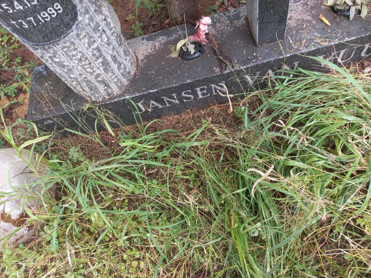 VUUREN Hannes, Jansen van 1949-1999 & Andria 1956- :: JANSEN VAN VUUREN Marius 1980-1999_2