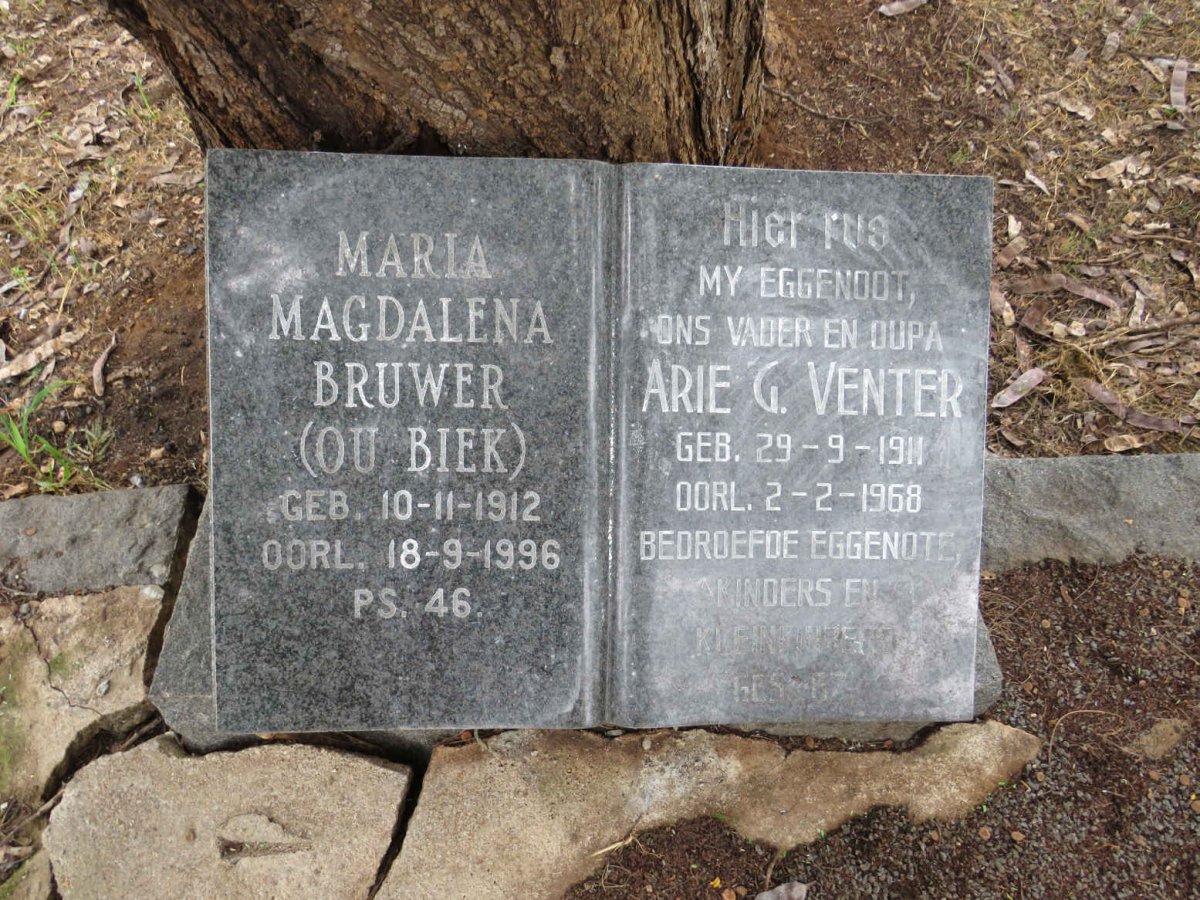VENTER Arie G. 1911-1968 & Maria Magdalena BRUWER 1912-1996