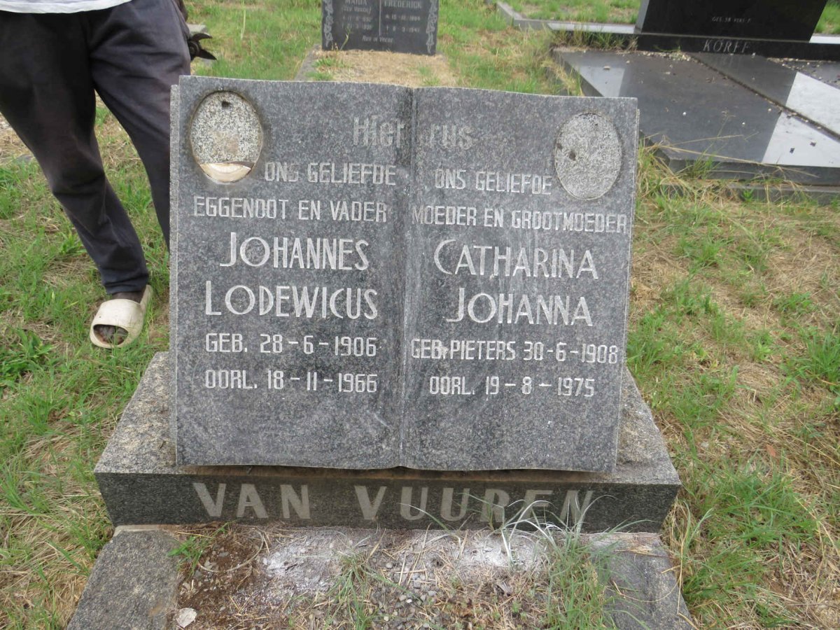 VUUREN Johannes Lodewicus, van 1906-1966 & Catharina Johanna PIETERS 1908-1975