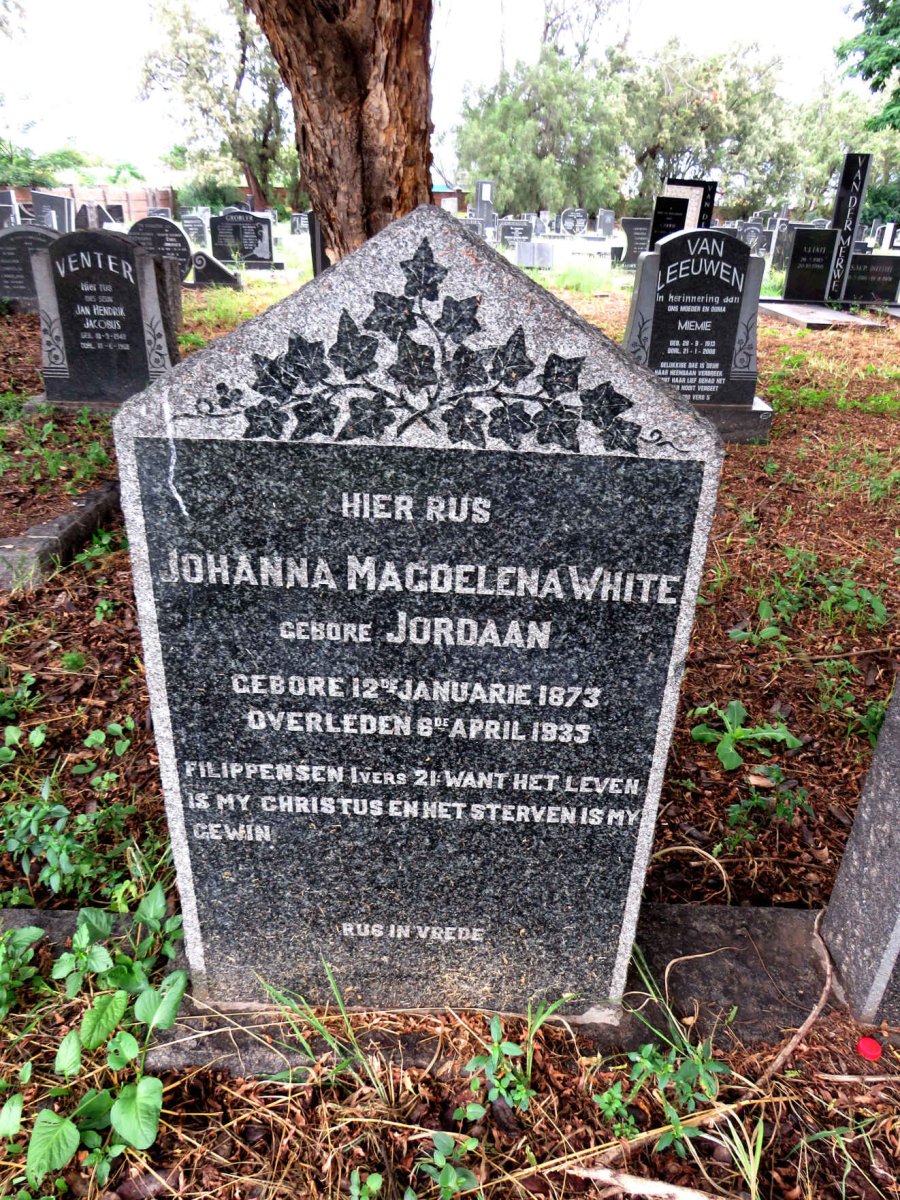 WHITE George Johannes 1872-1969 & Johanna Magdelena nee JORDAAN 1873-1935_1