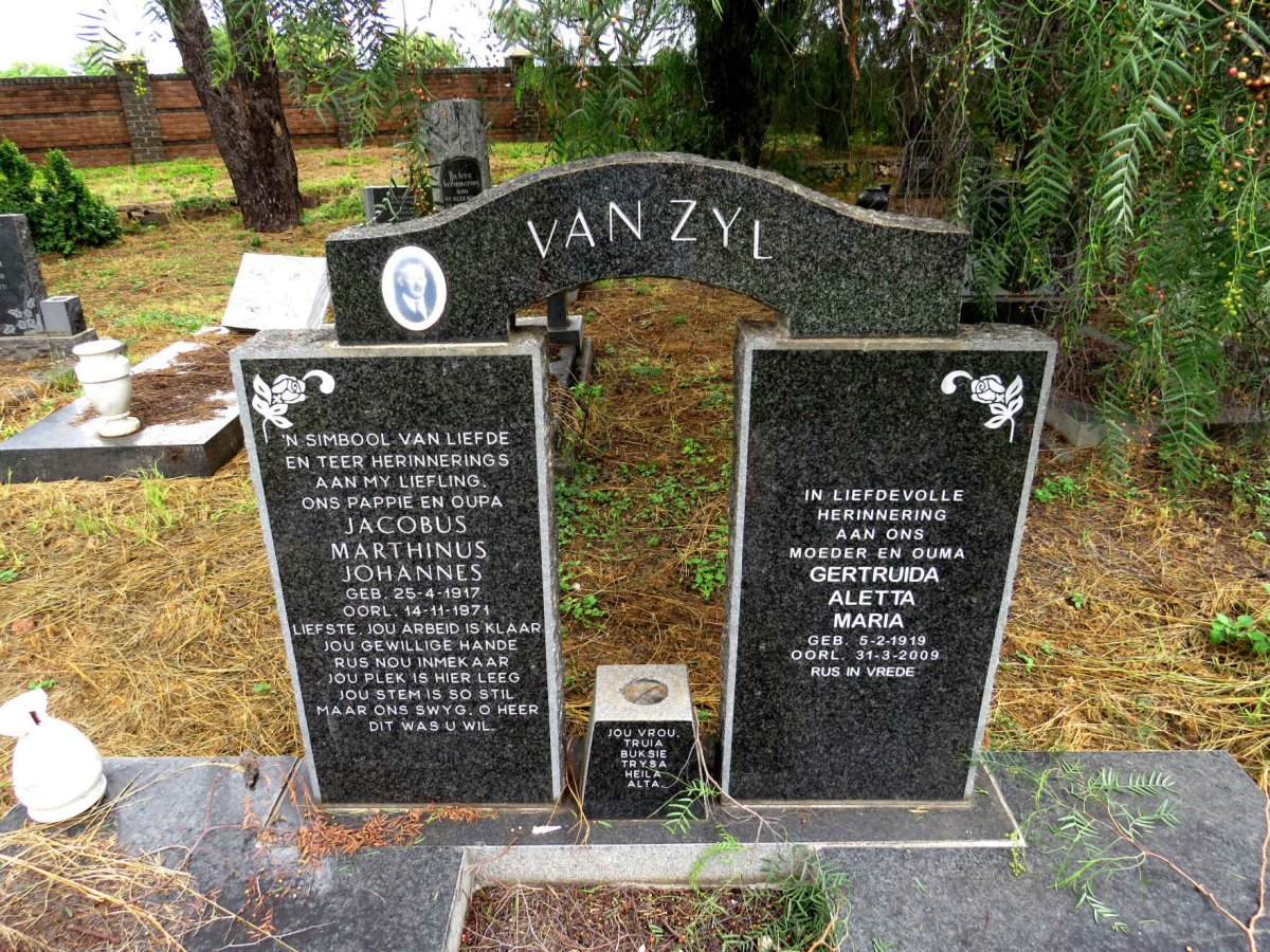 ZYL Jacobus Marthinus Johannes, van 1917-1971 & Gertruida Aletta Maria 1919-2009